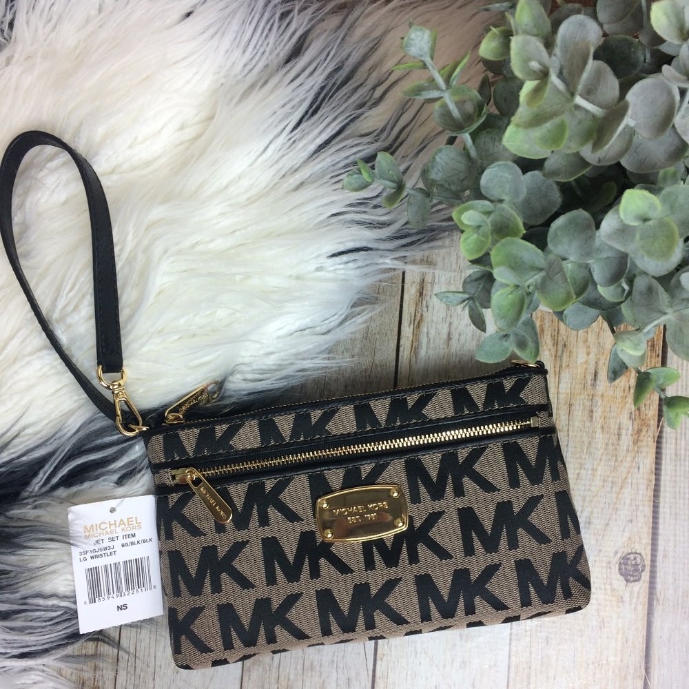 Michael Kors Large Black Jet Set Wristlet NWT